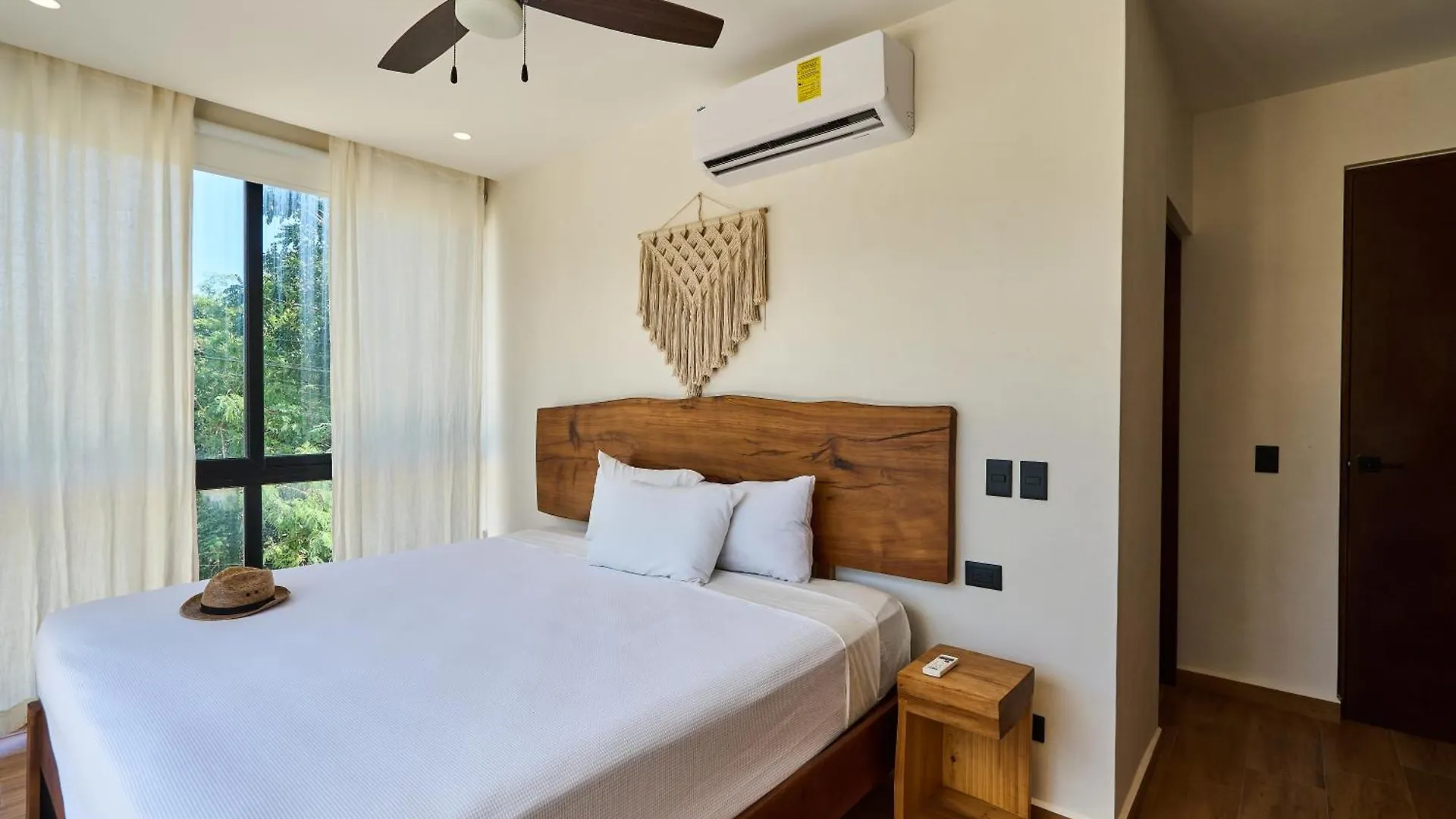 Casa Baay - Private 17 Bedroom House, 34 Pax, Rooftop And Pool Tulum 0*,