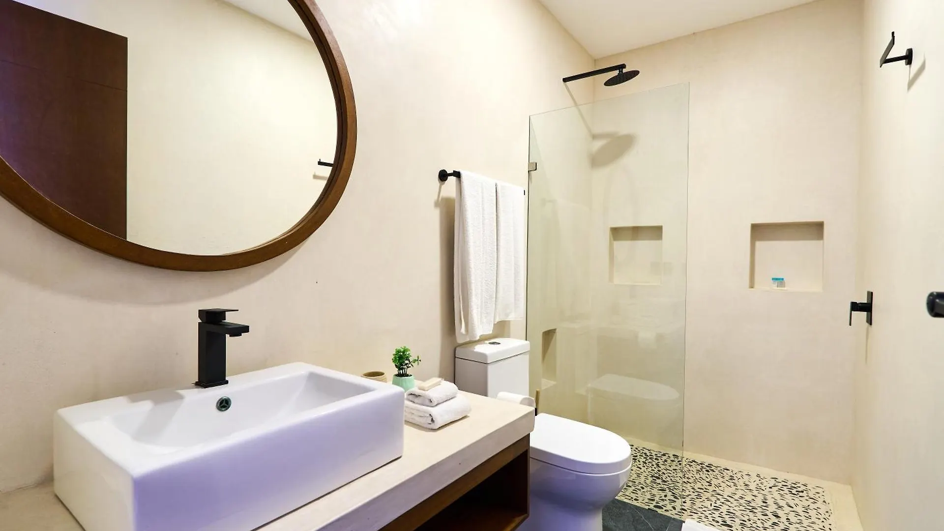 Holiday home Casa Baay - Private 17 Bedroom House, 34 Pax, Rooftop And Pool Tulum