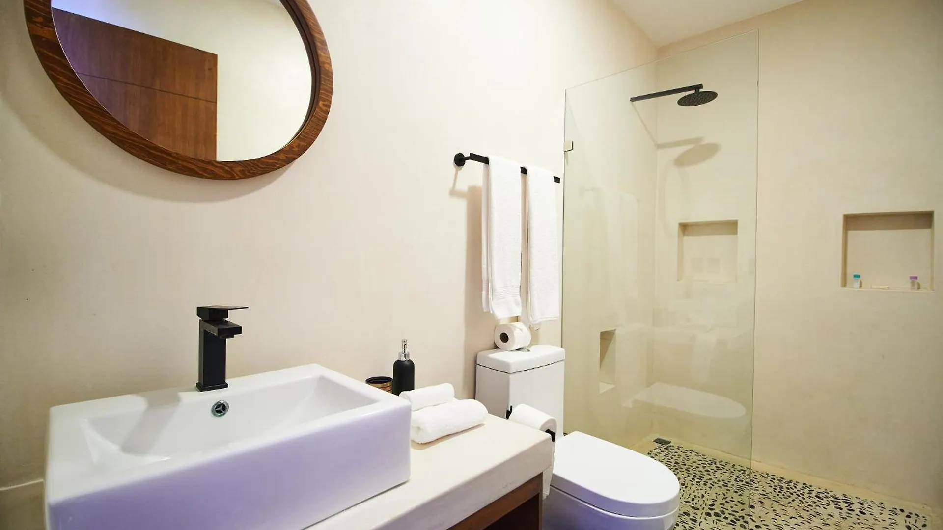 Holiday home Casa Baay - Private 17 Bedroom House, 34 Pax, Rooftop And Pool Tulum Mexico